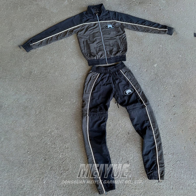 Windproof Two Piece Zip Up Jacket Tracksuit 3m Reflective Tracksuit Men Eco Friendly