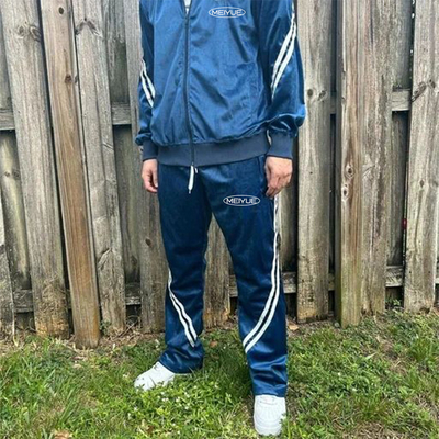 Custom Jogging Suits Unisex Velvet Zip up Tech Fleece Jacket Windproof  Flare Sweatpants Stripe Sweatsuit Tracksuits for Men