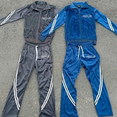 Custom Jogging Suits Unisex Velvet Zip up Tech Fleece Jacket Windproof  Flare Sweatpants Stripe Sweatsuit Tracksuits for Men