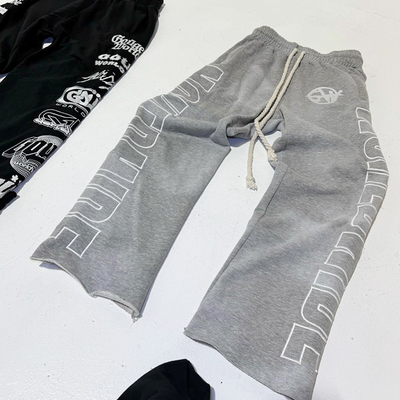 OEM Custom Print Logo Raw Hem 100 Cotton Heavyweight Stacked Flared Sweat Pants Track Pant Straight Legging Sweatpants Men