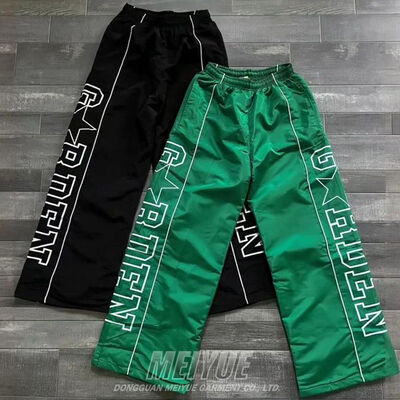 kupować Niestandardowy Windbreaker Nylon Lekkie spodnie Tack spodnie szerokie nogi Screen Print Striped Track Sweat spodnie męskie Baggy sweatpants produkcja online