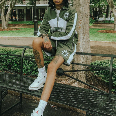 Custom Logo High Quality Streetwear Windbreaker Jacket Jogging Nylon Tracksuit for Men Sets Zip up Nylon Windbreaker Short Set
