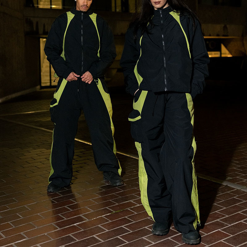 Wind Resistance  Zip Up Jacket Jogger Set Mens Nylon Tracksuit Set For Spring Season