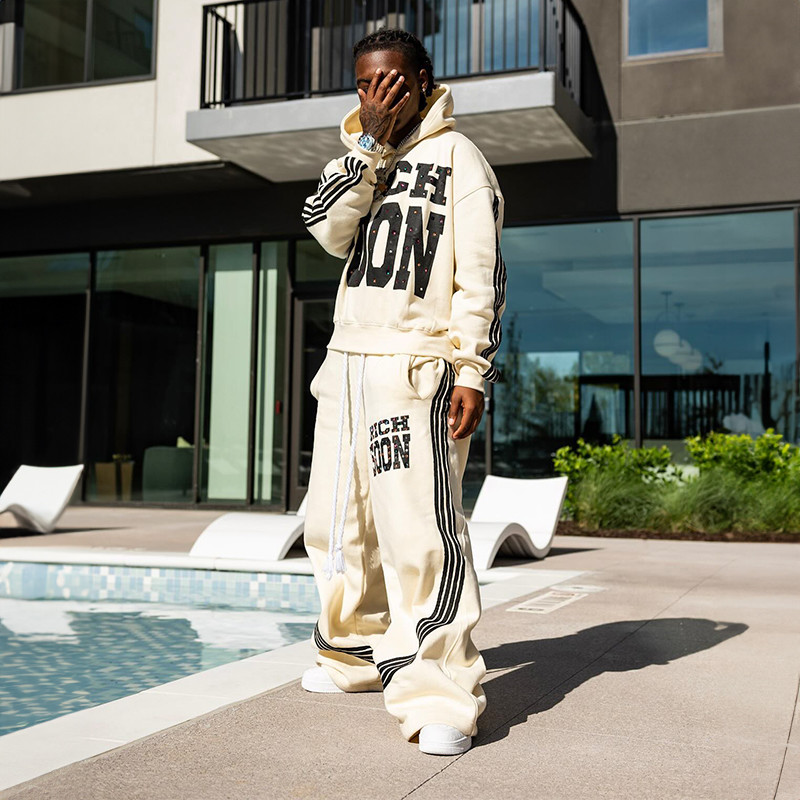 Custom Rhinestone Stripe Design Tracksuit Flare Stacked Sweat Pants Men Sweatsuits Unisex Sets Hoodies Custom Logo Jogger Set