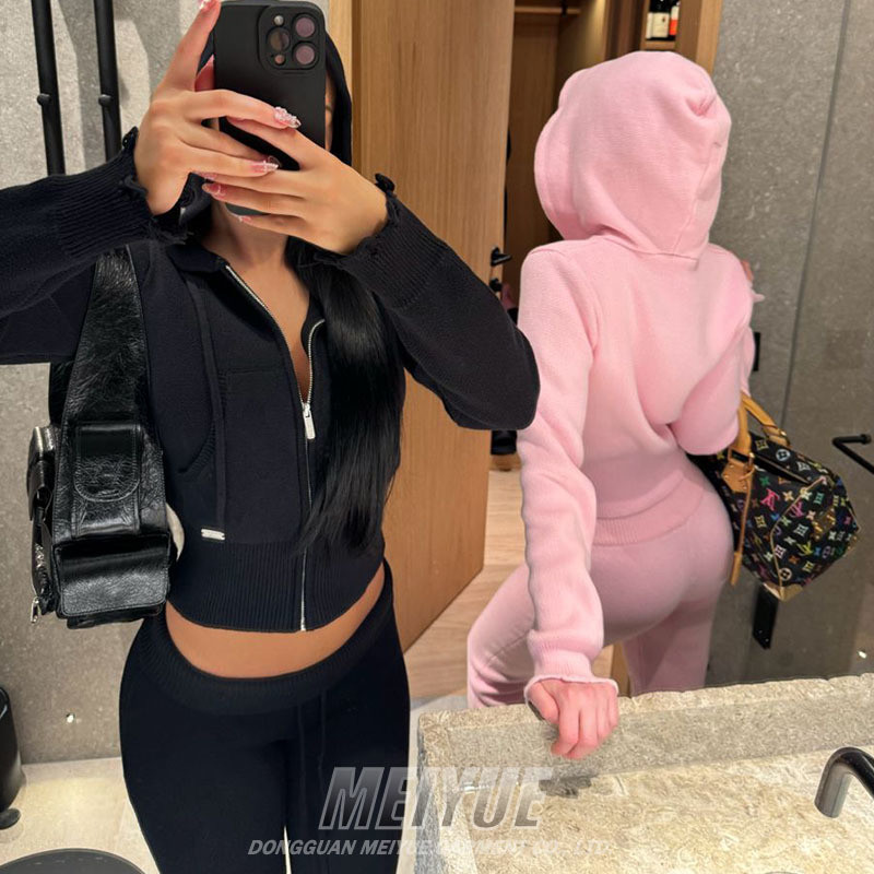 Custom Embroidery Distressed Crop Top Zip up Hoodie Tracksuit Joggers Two Piece Set Women Clothing Sweatpants and Hoodie Set