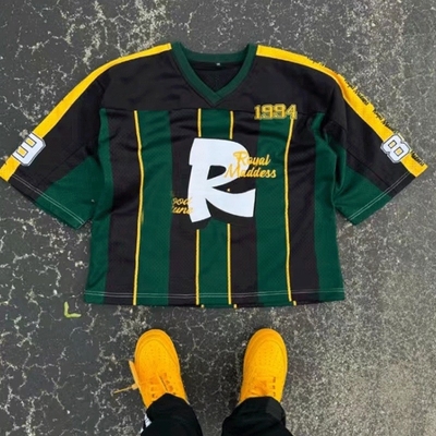 Goede prijs. Borduurwerk Print Logo Oversized Streetwear T-Shirt Mesh V Neck Football Jersey T-Shirt online