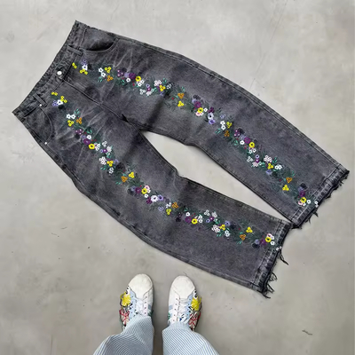 Jeans sur mesure Jeans surdimensionné Jeans pantalon à large jambe Jean brodé Jeans à bas prix échantillon gratuit Haute qualité