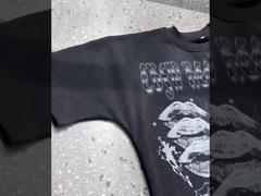 T-shirt et shorts personnalisés