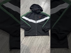 Logo brodé sur mesure Veste en nylon Windbreaker Contraste des couleurs Patchwork Légère Waterpro