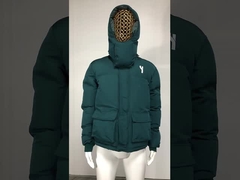 Fabricants personnalisés Température d'hiver chaude résistant au vent Noir Vêtements de rue de plein air Vêtements de plein air